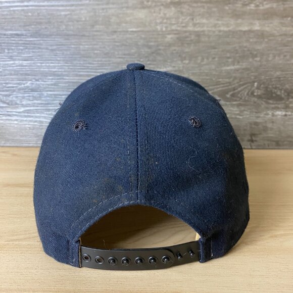 Vintage Notre Dame Fighting Irish Hat Cap Snapback Blue Wool New Era - Picture 5 of 11